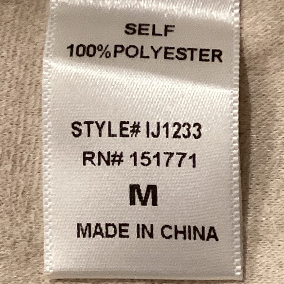 12th Tribe Tan and White Colourblock Cozy Oversized Jacket, Size Medium - Picture 15 of 16